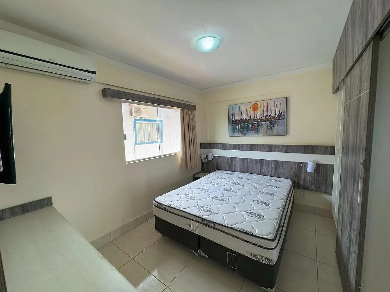 Apartamentos Lacqua Diroma I - II - III - IV - V Caldas Novas Brasilien